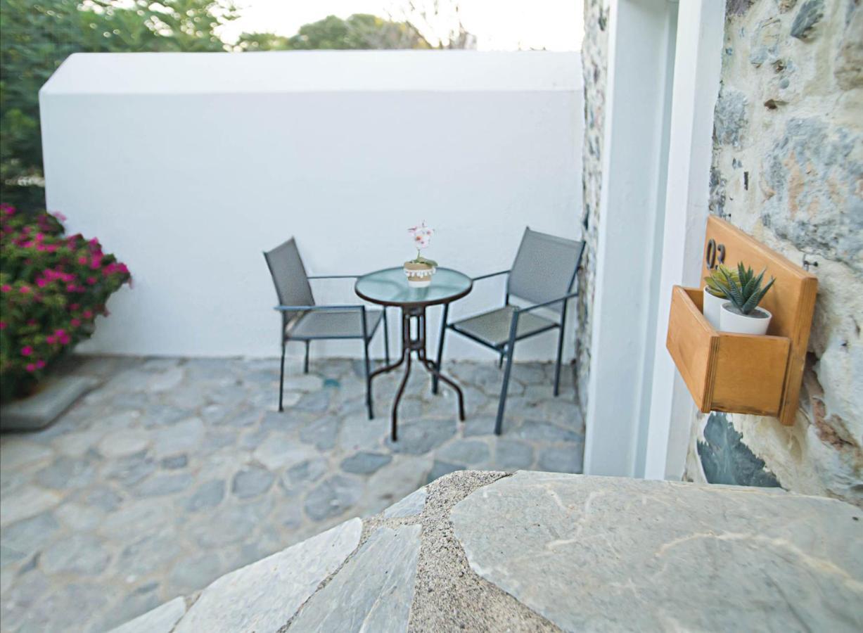 Paloma Luxury Studios Panormos  Exterior photo